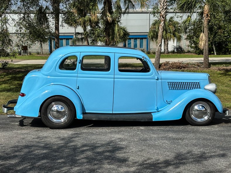 Unknown-Model-48-1935-Sky-Blue-Gray-16