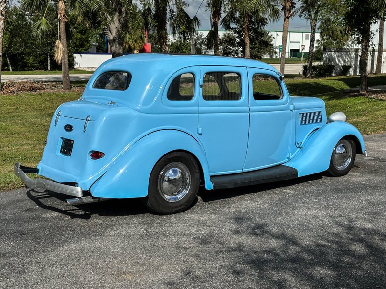 Unknown-Model-48-1935-Sky-Blue-Gray-17
