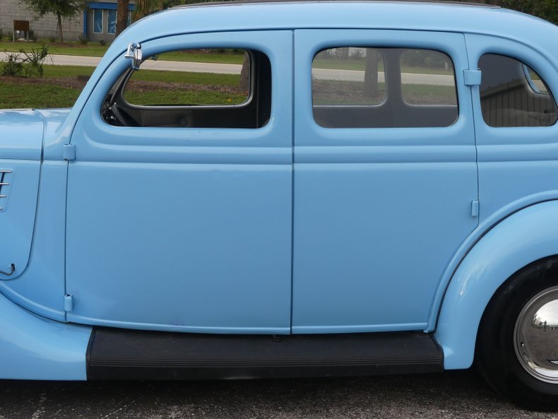 Unknown-Model-48-1935-Sky-Blue-Gray-24