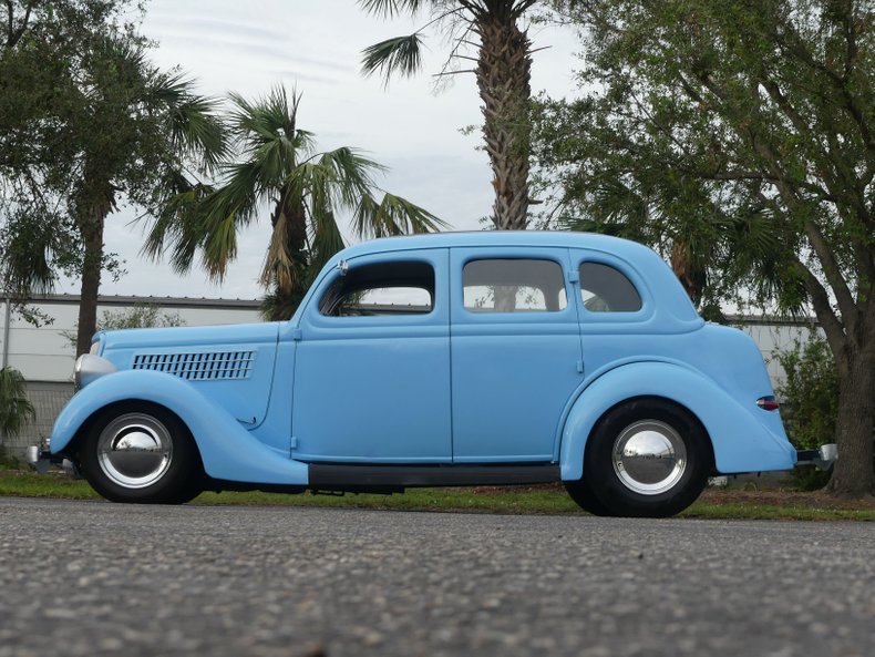 Unknown-Model-48-1935-Sky-Blue-Gray-36
