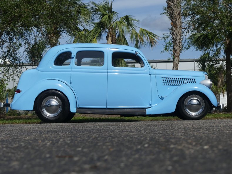Unknown-Model-48-1935-Sky-Blue-Gray-4
