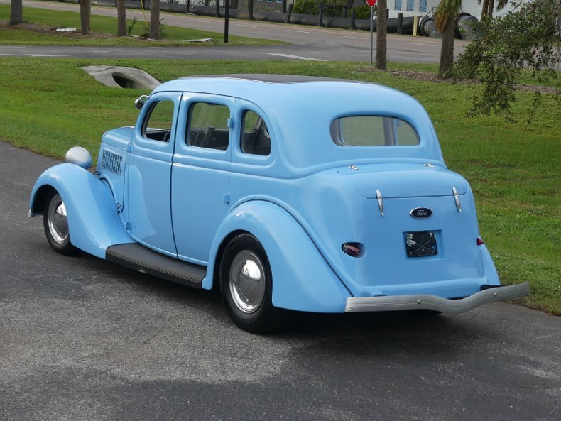 Unknown-Model-48-1935-Sky-Blue-Gray-40
