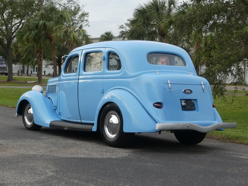 Unknown-Model-48-1935-Sky-Blue-Gray-41