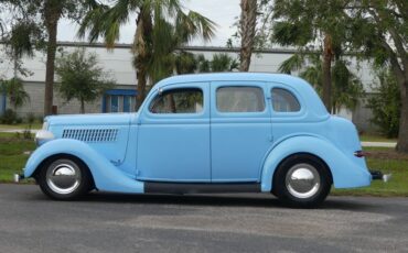 Unknown-Model-48-1935-Sky-Blue-Gray-44