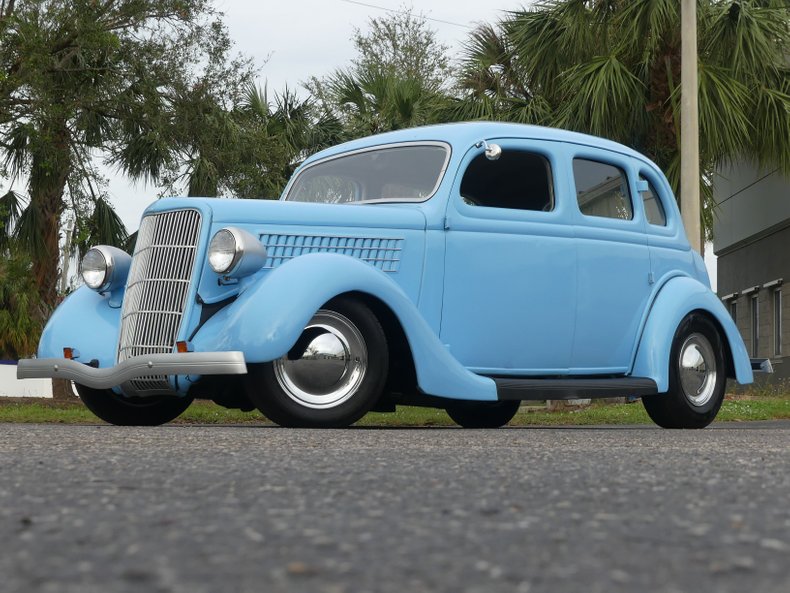 Unknown-Model-48-1935-Sky-Blue-Gray-49