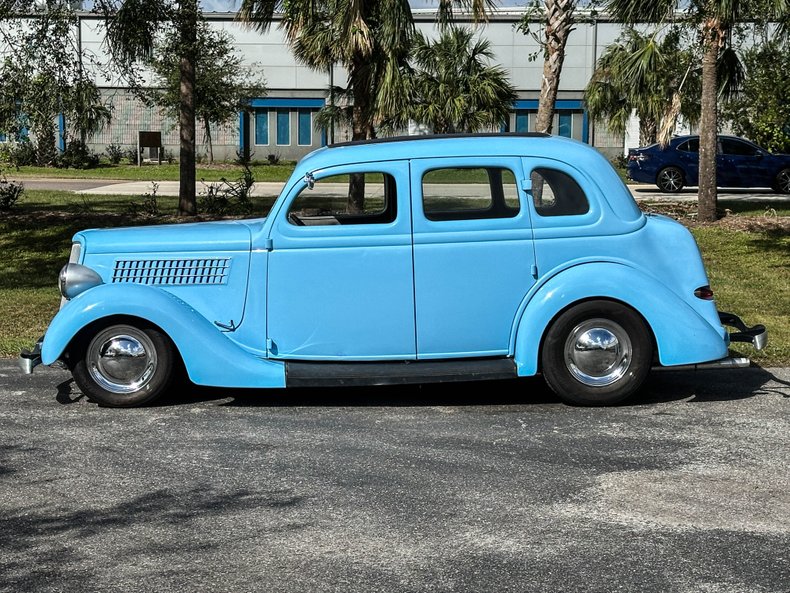 Unknown-Model-48-1935-Sky-Blue-Gray-7