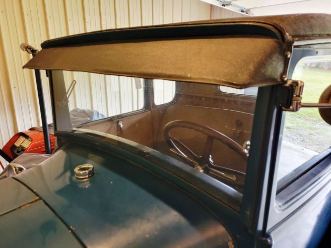 Unknown-Model-a-1928-Blue-Tan-16