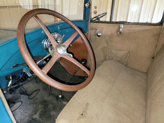 Unknown-Model-a-1928-Blue-Tan-9