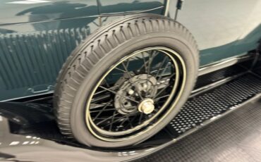 Unknown-Model-a-1928-Moss-Green-Black-14