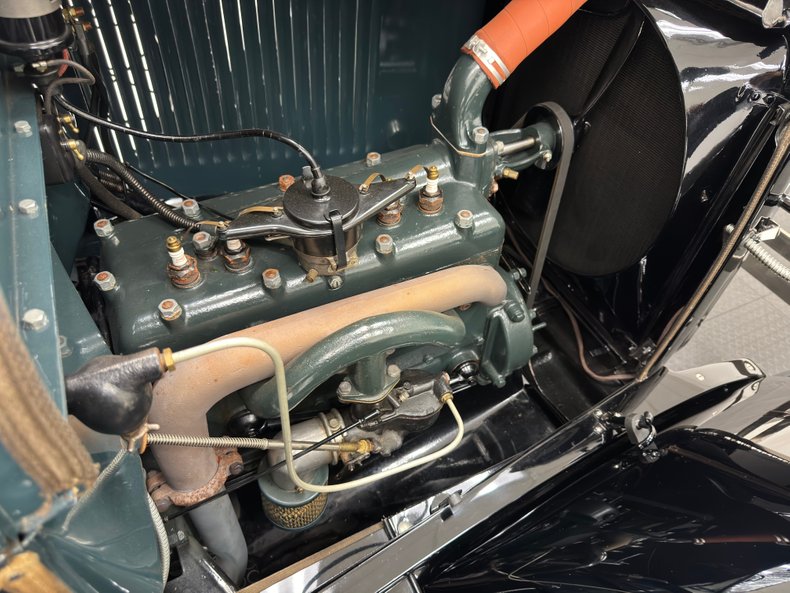 Unknown-Model-a-1928-Moss-Green-Black-38
