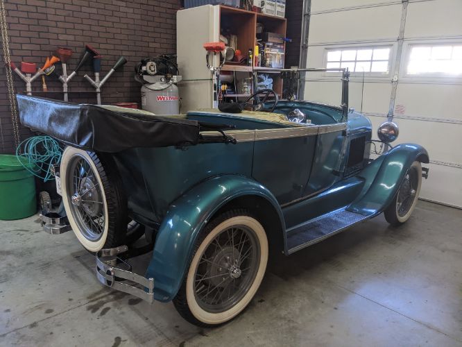 Unknown-Model-a-1928-Teal-Gold-2