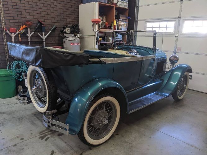 Unknown-Model-a-1928-Teal-Gold-21
