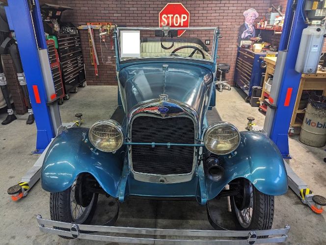 Unknown-Model-a-1928-Teal-Gold-5