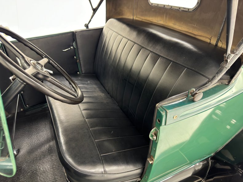 Unknown-Model-a-1929-Balsam-Green-Black-14