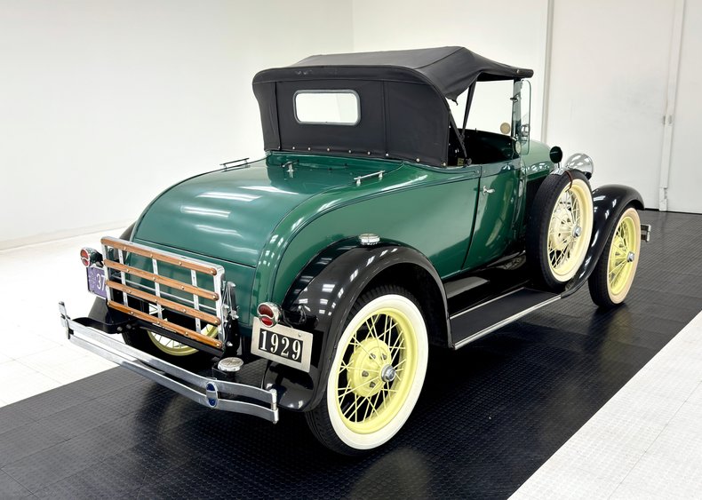 Unknown-Model-a-1929-Balsam-Green-Black-23