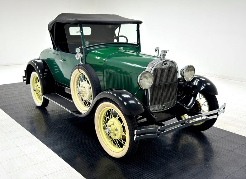 Unknown-Model-a-1929-Balsam-Green-Black-24