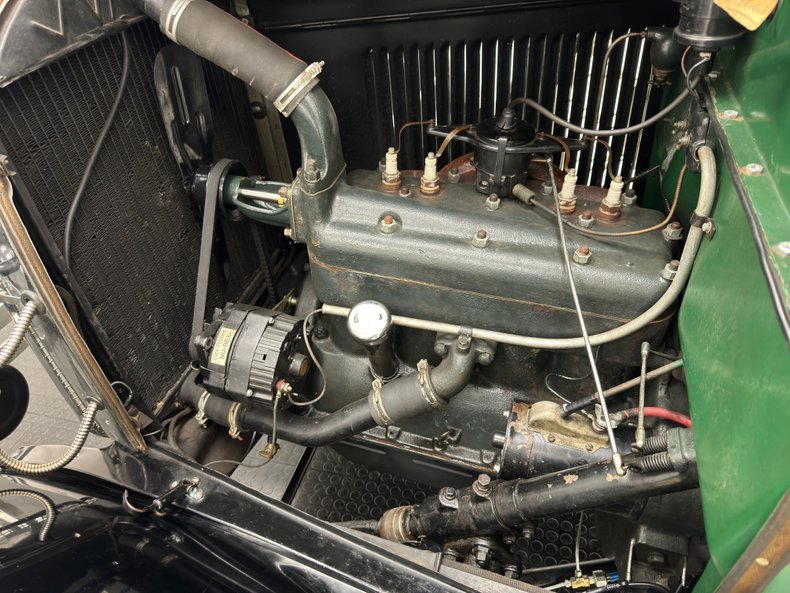 Unknown-Model-a-1929-Balsam-Green-Black-39
