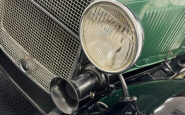 Unknown-Model-a-1929-Balsam-Green-Black-41