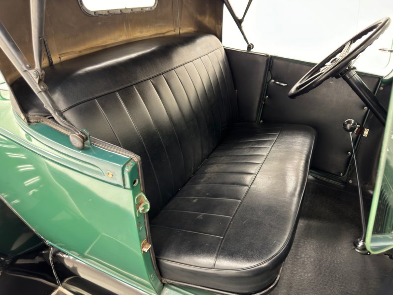 Unknown-Model-a-1929-Balsam-Green-Black-6