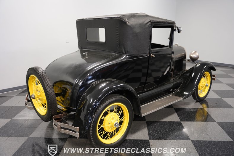 Unknown-Model-a-1929-Black-Green-31