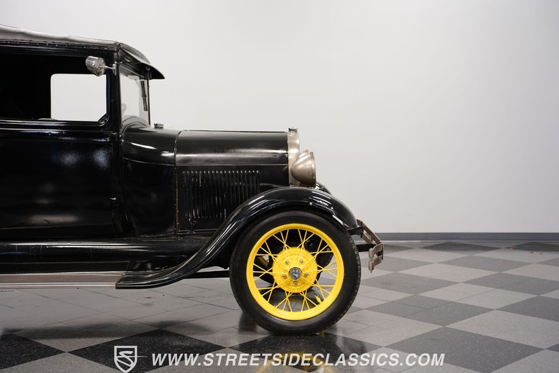 Unknown-Model-a-1929-Black-Green-35