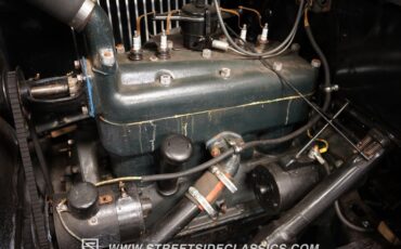 Unknown-Model-a-1929-Black-Green-40