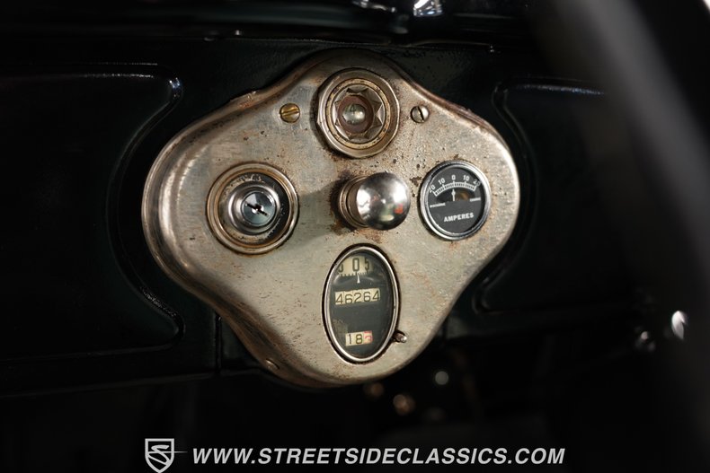 Unknown-Model-a-1929-Black-Green-46