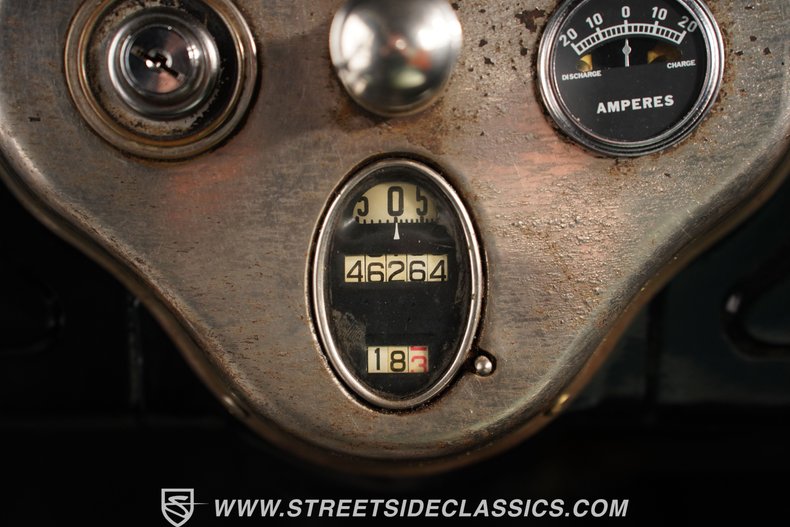 Unknown-Model-a-1929-Black-Green-47