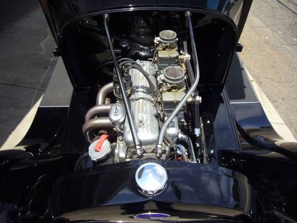 Unknown-Model-a-1929-Black-Red-1