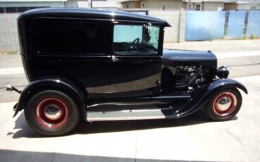Unknown-Model-a-1929-Black-Red-11