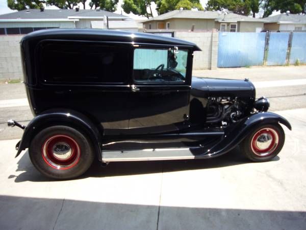 Unknown-Model-a-1929-Black-Red-11