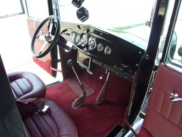Unknown-Model-a-1929-Black-Red-6