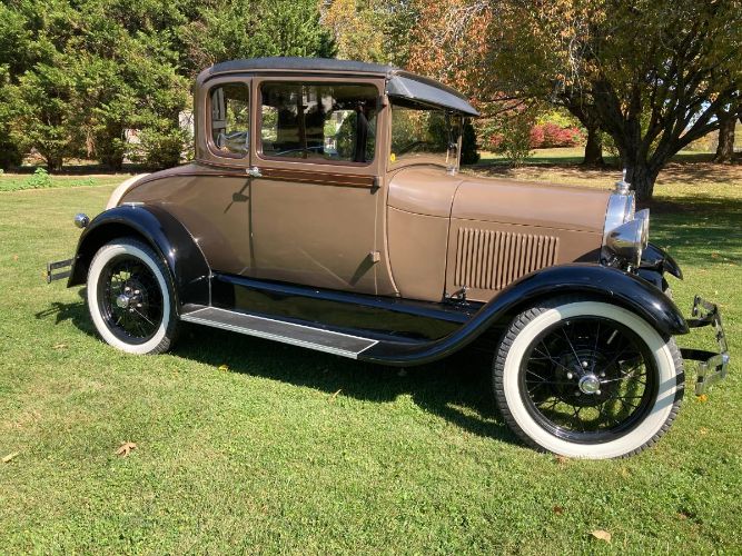 Unknown-Model-a-1929-Brown-Brown