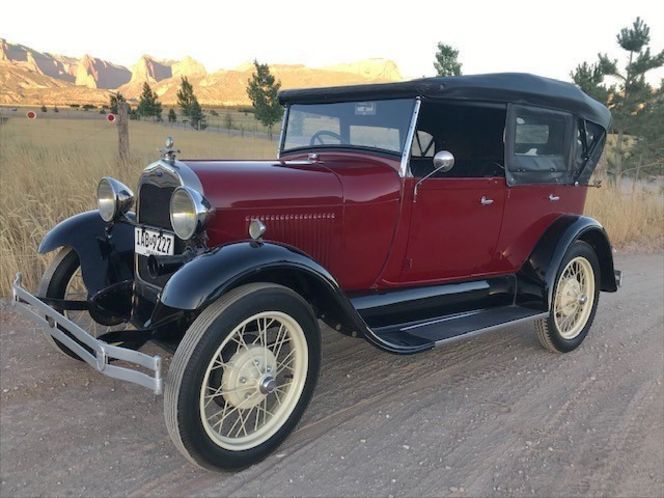 Unknown-Model-a-1929-Red-Black