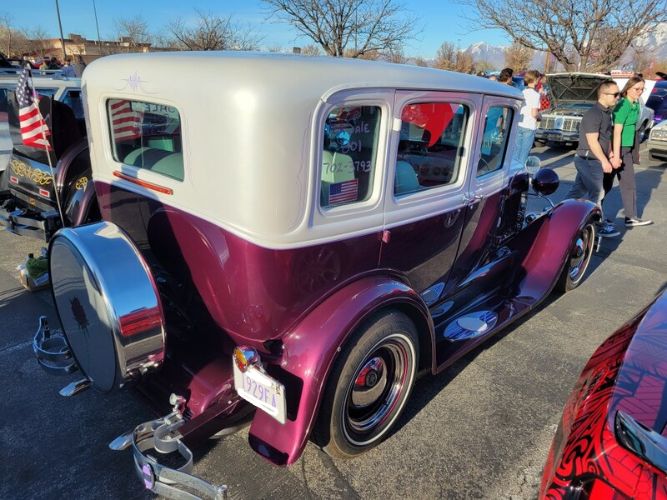 Unknown-Model-a-1929-White-Gray-1
