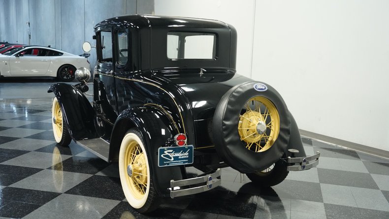 Unknown-Model-a-1930-Black-Black-15