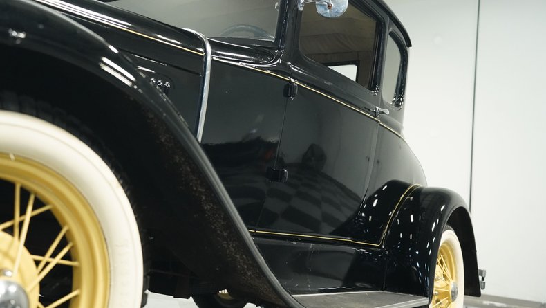 Unknown-Model-a-1930-Black-Black-26