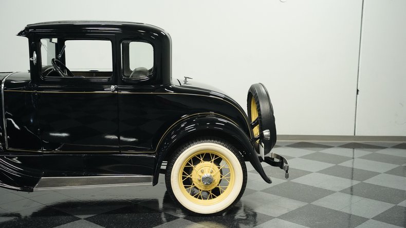 Unknown-Model-a-1930-Black-Black-28