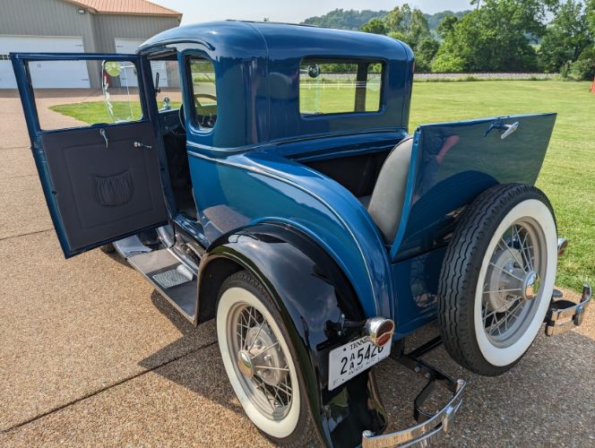 Unknown-Model-a-1930-Blue-Gray-5