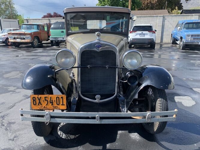 Unknown-Model-a-1930-Brown-Brown-10
