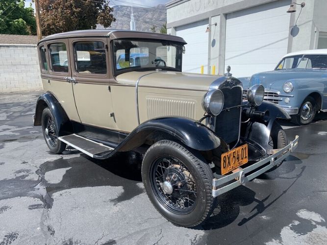 Unknown-Model-a-1930-Brown-Brown-11