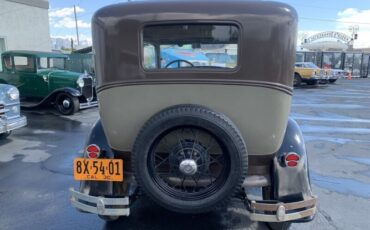 Unknown-Model-a-1930-Brown-Brown-7