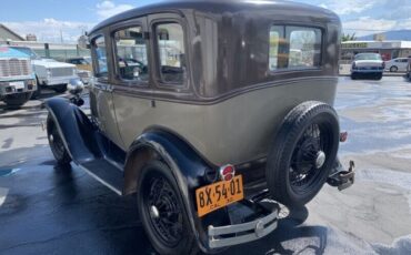 Unknown-Model-a-1930-Brown-Brown-9