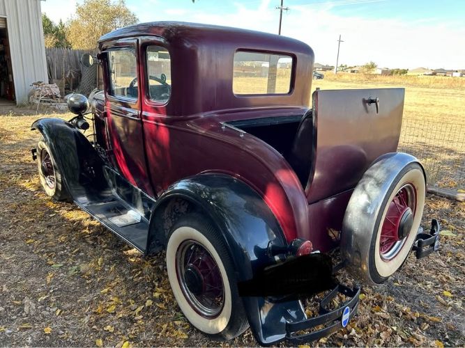 Unknown-Model-a-1930-Burgundy-Burgundy-10