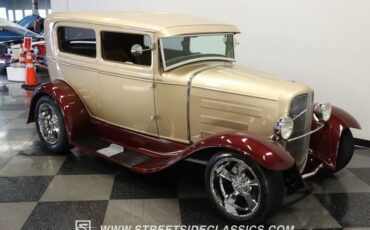 Unknown-Model-a-1930-Champagne-Metallic-Gold-12
