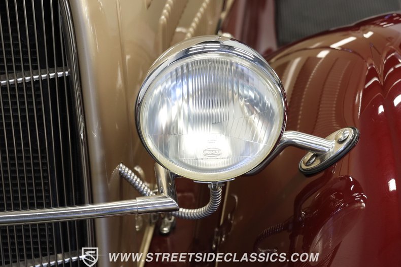 Unknown-Model-a-1930-Champagne-Metallic-Gold-17
