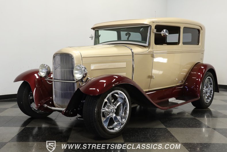 Unknown-Model-a-1930-Champagne-Metallic-Gold-18