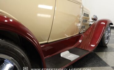 Unknown-Model-a-1930-Champagne-Metallic-Gold-24