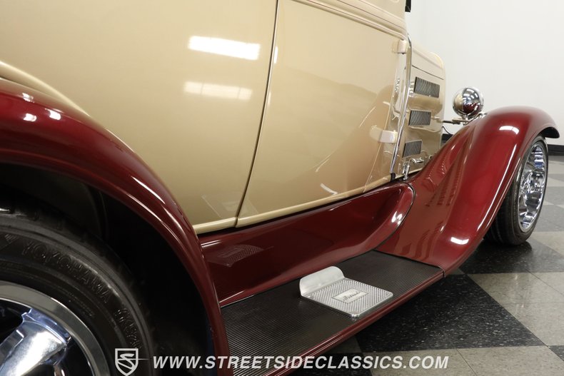 Unknown-Model-a-1930-Champagne-Metallic-Gold-24