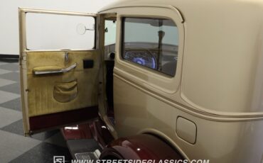 Unknown-Model-a-1930-Champagne-Metallic-Gold-30